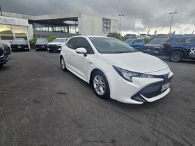 2019 Toyota Corolla | HYBRID 1.8 GX | 32486 | 4