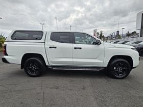 2026 Nissan Navara | ST-X TRADIE PACK | 32706 | 6