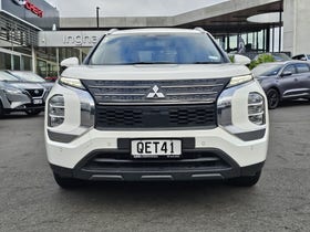 2023 Mitsubishi Outlander | LS 2.5P/4WD | 32799 | 3