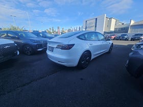 2022 TESLA MODEL 3 | REAR WHEEL DRIVE 60K | 33169 | 3