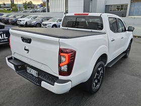 2025 Nissan Navara | ST-X 2.3D/2WD FUEL EFFICENT  | 33340 | 7