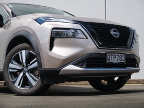 2024 Nissan X-Trail | TI-L E-POWER / HYBRID / 10 YEARS NISSAN WARRANTY | 33438 | 2