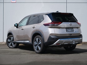 2024 Nissan X-Trail | TI-L E-POWER / HYBRID / 10 YEARS NISSAN WARRANTY | 33438 | 6