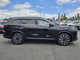 2026 Chery Tiggo 8 | ULTIMATE PHEV/CSH | 33830 | 6