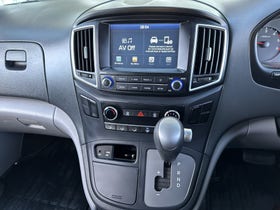 2019 Hyundai iLoad | 2.5 CRDI AUTO | 23285 | 7