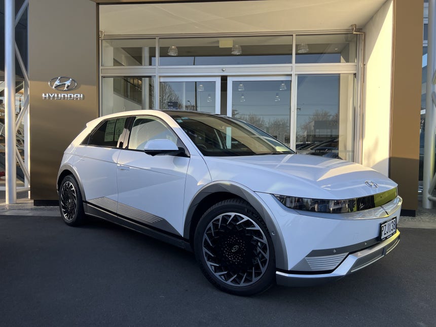 2023 Hyundai Ioniq 5 | LIMITED 77KWH/EV/4WD | 23276 | 1