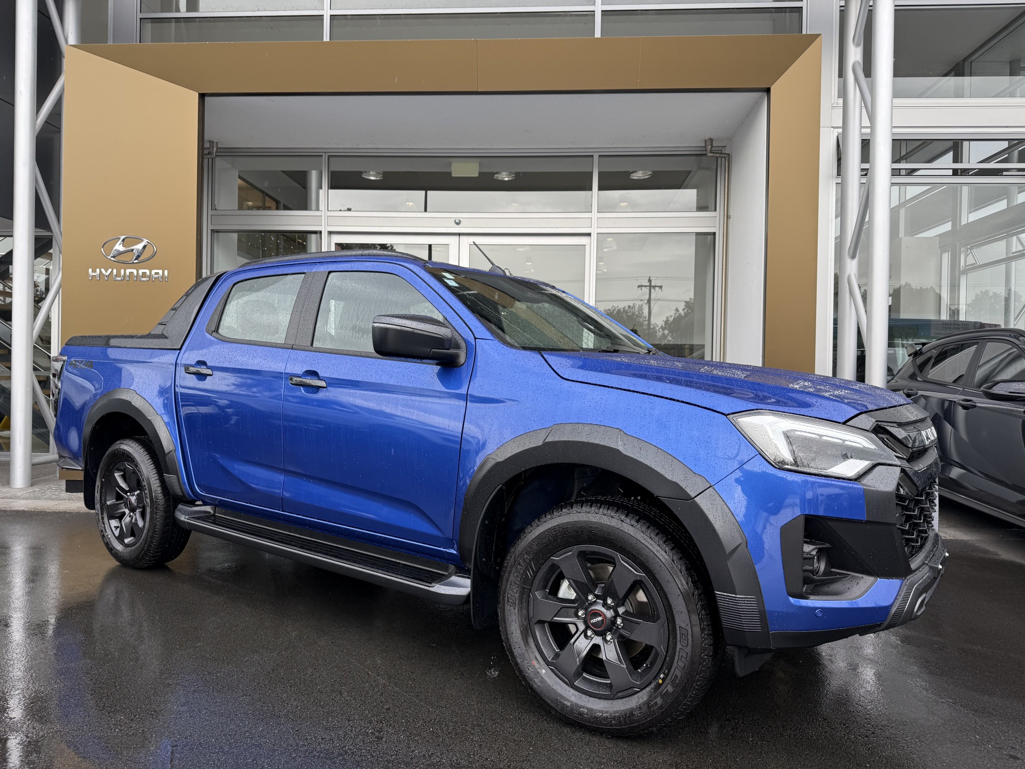 isuzu-d-max-2025-x-terrain-3-0d-4wd