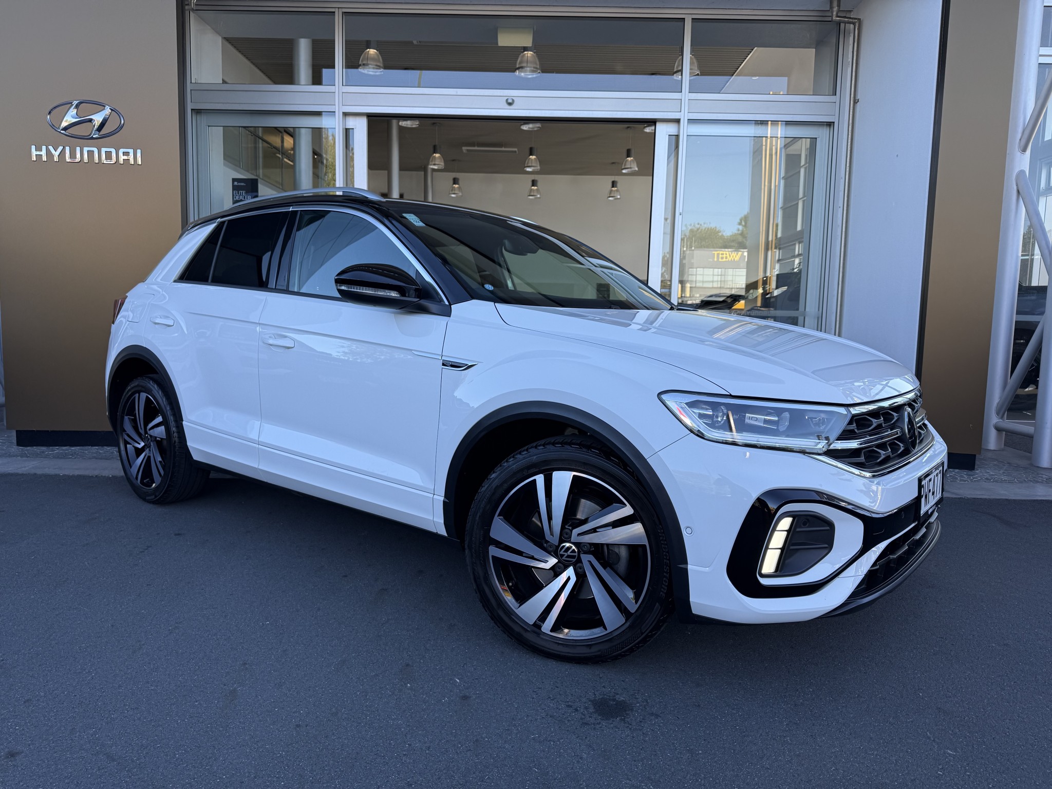 Volkswagen T-ROC 2023 | TSI R-LINE 2WD 1.4PT