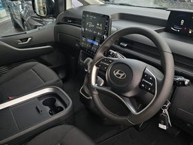 2025 Hyundai Staria | Passenger 8 Seater 2.2DT/8AT | 27722 | 7