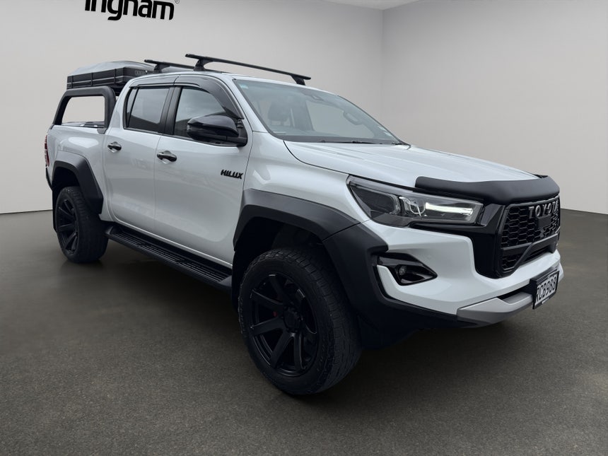 2025 Toyota Hilux | GR SPORT 2.8DT 4WD | 28922 | 1