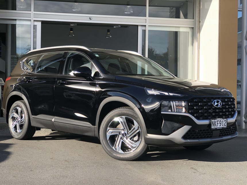 2021 Hyundai Santa Fe | 2.2L Diesel AWD 7S A8 | 14666 | 1