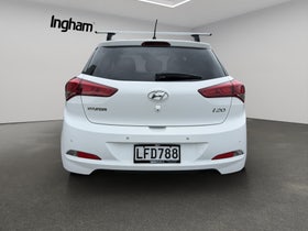 2018 Hyundai i20 | 1.4P/4AT | 29154 | 7