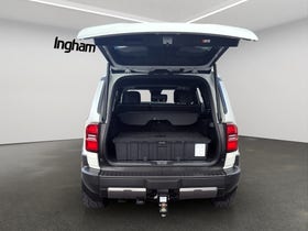 2025 Toyota Land Cruiser Prado | ADVENTURE, 2.8L  Diesel - Mild Hybrid, SUV.  | 31486 | 7