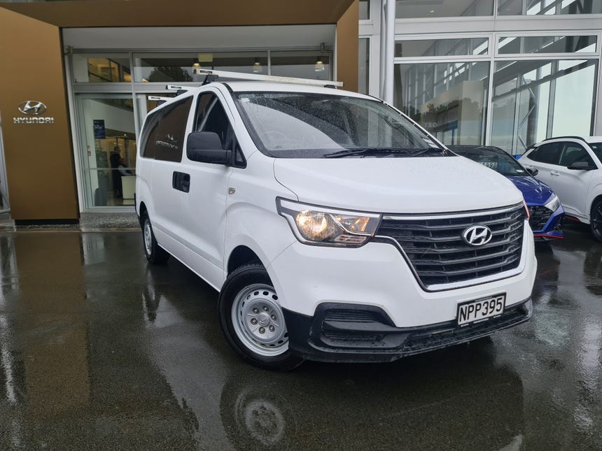 2021 Hyundai iLoad | 2.5 CRDI AUTO | 20121 | 1