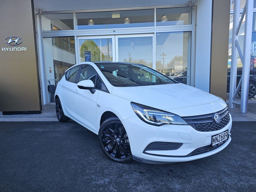 2019 Holden Astra | R 1.4PT/6AT | 21960 | 1