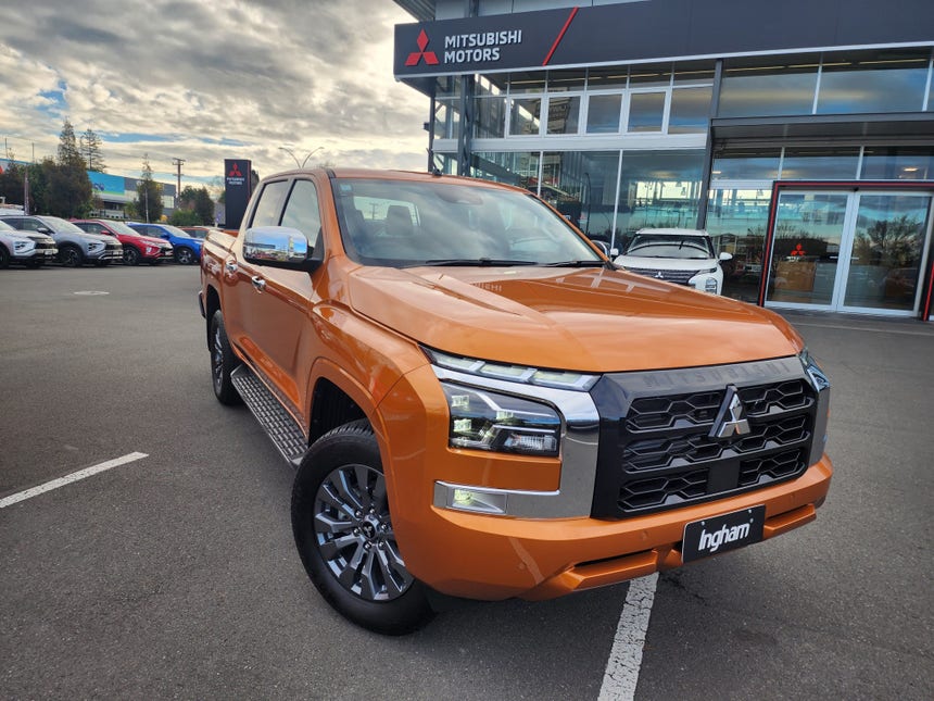 2024 Mitsubishi Triton | GLXR 4WD AUTO | 23789 | 1