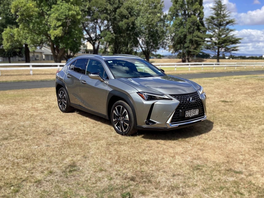 2023 Lexus UX250H | 2L Petrol, Hybrid , CVT, SUV. | 26047 | 1