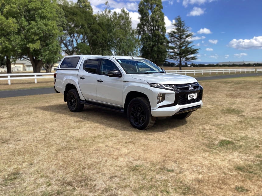 2022 Mitsubishi Triton | GLSB, 4WD, 2.4L Diesel, Auto, Doublecab Ute. | 26080 | 1
