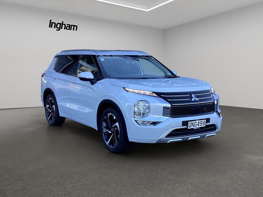 2024 Mitsubishi Outlander | VRX, 2.5L Petrol, AWD, CVT, 7 Seat, SUV. | 26441 | 1