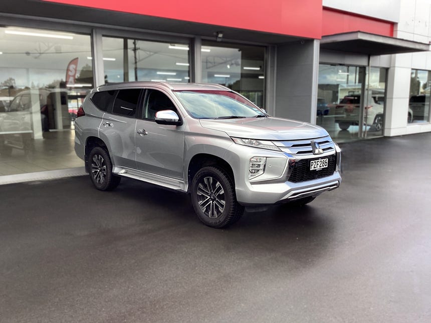 2023 Mitsubishi Pajero Sport | VRX, 2.4L Diesel, 4WD, Automatic, 7 Seat, SUV. | 27215 | 1