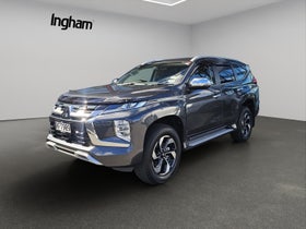 2025 Mitsubishi Pajero Sport | VRX 2.4D 4WD 8AT | 27552 | 3