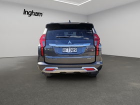 2025 Mitsubishi Pajero Sport | VRX 2.4D 4WD 8AT | 27552 | 7