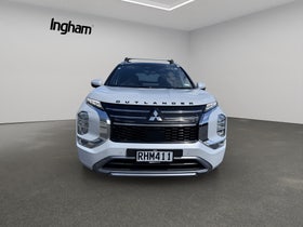 2025 Mitsubishi Outlander | EXCEED 2.5P/4WD | 28715 | 2