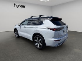 2025 Mitsubishi Outlander | EXCEED 2.5P/4WD | 28715 | 7