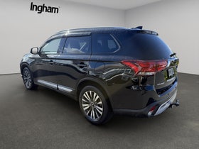 2021 Mitsubishi Outlander | XLS 2.4P/4WD/CVT | 29126 | 6