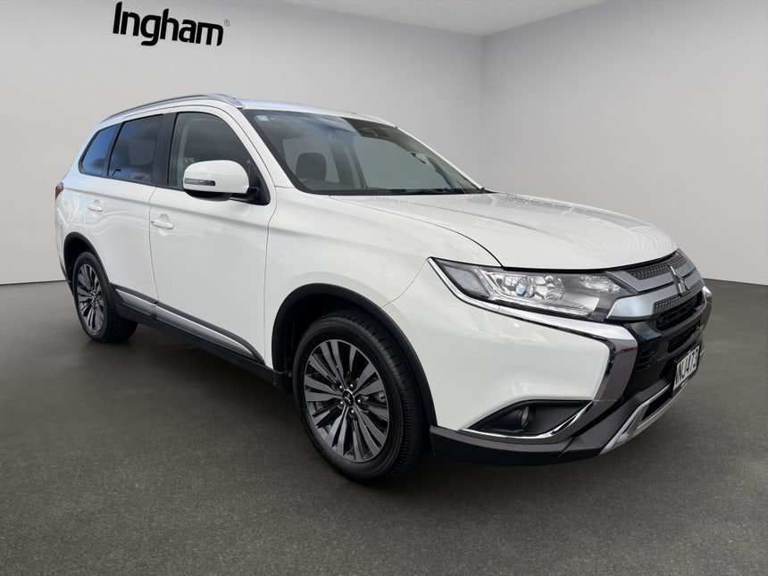 2021 Mitsubishi Outlander | XLS 2.4P/4WD/CVT | 29156 | 1