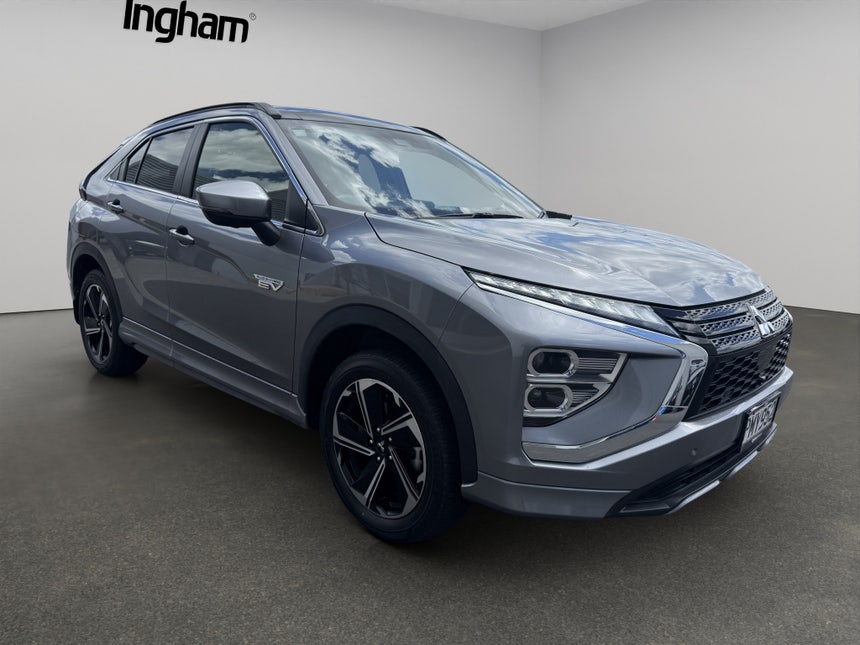 2022 Mitsubishi Eclipse Cross | VRX PHEV/4WD/AT | 29205 | 1