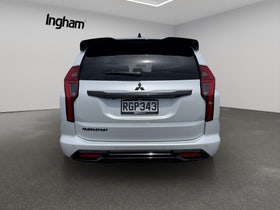 2025 Mitsubishi Pajero Sport | VRX BLACK EDITION 2.4D | 29498 | 7