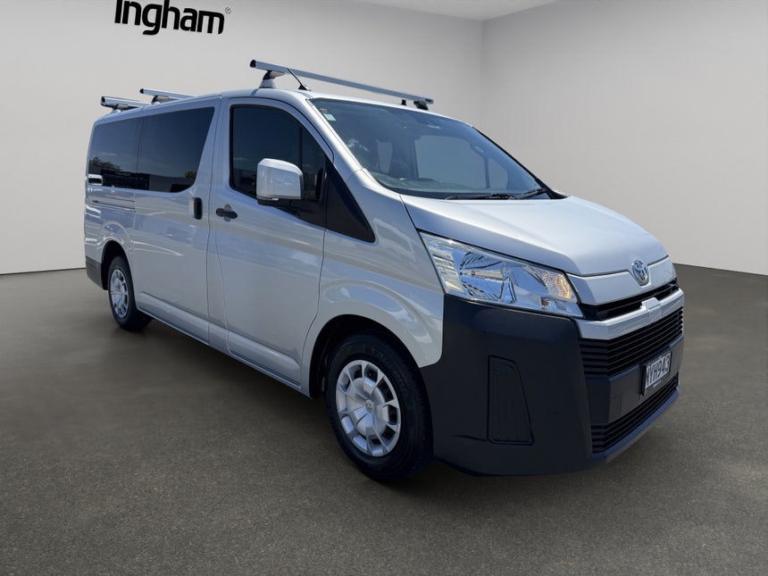 2020 Toyota Hiace | ZR 2.8DT/6AT | 29513 | 1