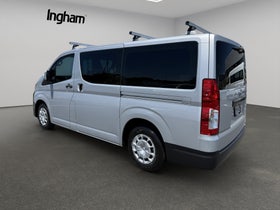 2020 Toyota Hiace | ZR 2.8DT/6AT | 29513 | 6
