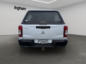 2023 Mitsubishi Triton | GSR 4WD 6AT 2.4D | 29688 | 7