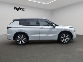 2025 Mitsubishi Outlander | EXCEED 2.5P/4WD/CVT | 28178 | 2