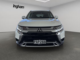 2022 Mitsubishi Outlander | LS 2.4P/CVT | 29995 | 2