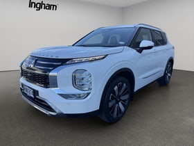 2025 Mitsubishi Outlander | XLS 2WD 2.5P/CVT | 30043 | 3