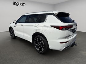 2022 Mitsubishi Outlander | VRX PHEV/4WD/AT | 30065 | 6