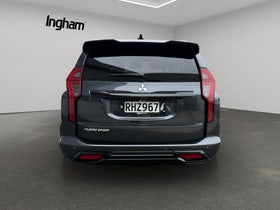 2025 Mitsubishi Pajero Sport | VRXB 2.4D/4WD | 30110 | 7