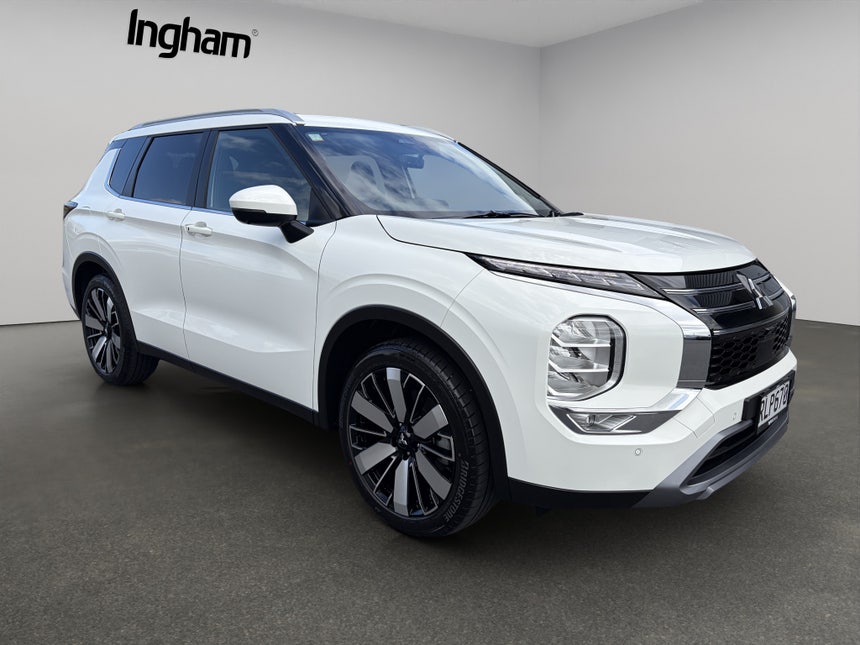 2025 Mitsubishi Outlander | XLS 2.5P/4WD/CVT | 30389 | 1