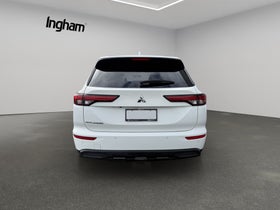 2023 Mitsubishi Outlander | LS 2.5P/4WD | 30467 | 6