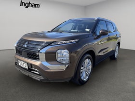 2022 Mitsubishi Outlander | LS 2.5P/4WD/CVT | 30550 | 3