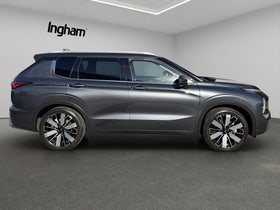 2025 Mitsubishi Outlander | VRX 2.5P/4WD/CVT | 30582 | 5