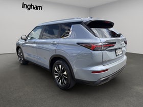 2025 Mitsubishi Outlander | LS 2.5P/CVT | 30628 | 6