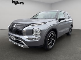 2022 Mitsubishi Outlander | XLS 2.5P/CVT | 30901 | 3