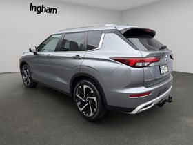 2022 Mitsubishi Outlander | XLS 2.5P/CVT | 30901 | 6