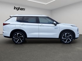 2022 Mitsubishi Outlander | XLS PHEV/4WD/AT | 31155 | 5