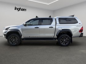 2023 Toyota Hilux | SR5 CRUISER 2.8D 4WD | 31171 | 4