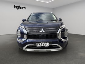 2022 Mitsubishi Outlander | XLS 2.5P/CVT | 31179 | 2